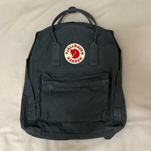 Fjällräven Classic Backpack, Navy Blue, One Size